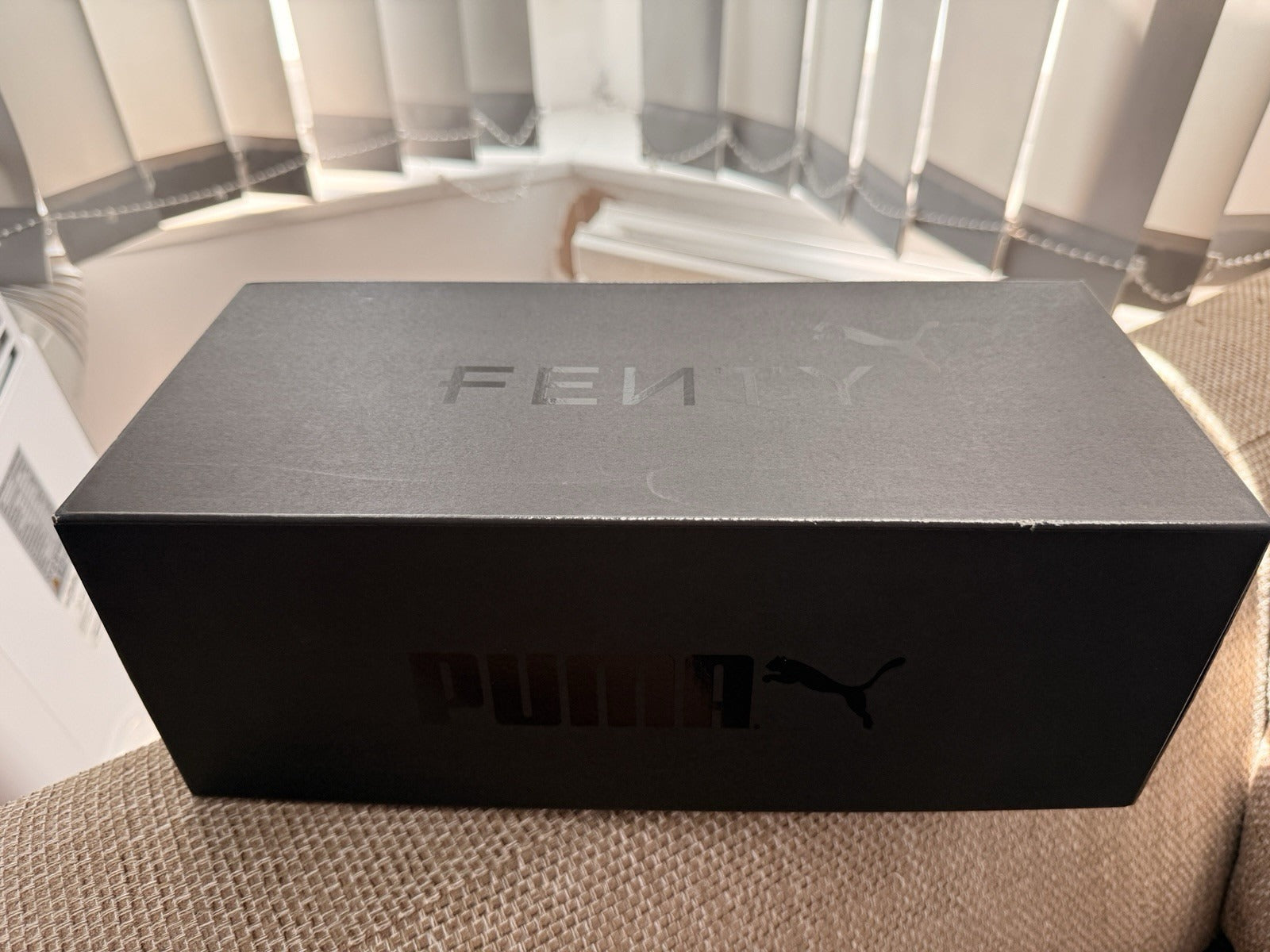 PUMA x FENTY Cat Cleat Flip Flops UK 3 EU 35.5 White Gold BNWT Rihanna