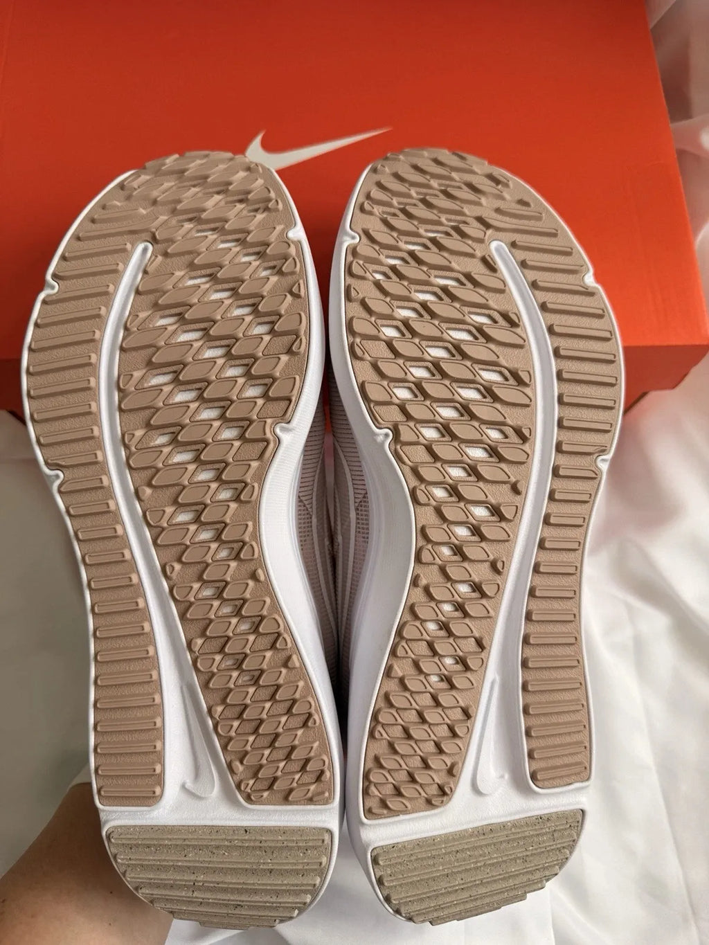 Nike Downshifter 13 Trainers Pink Beige UK 5.5 EU 39 Women’s BNIB Running