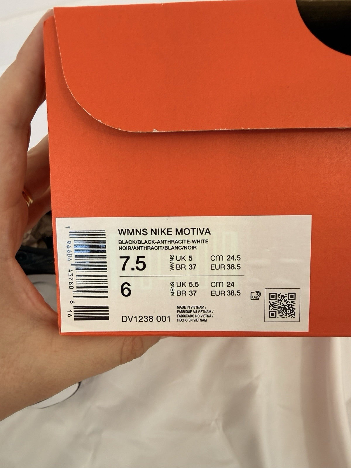 Nike Motiva Women's Running Walking Casual Gym Trainers Black UK 6 BNIB
