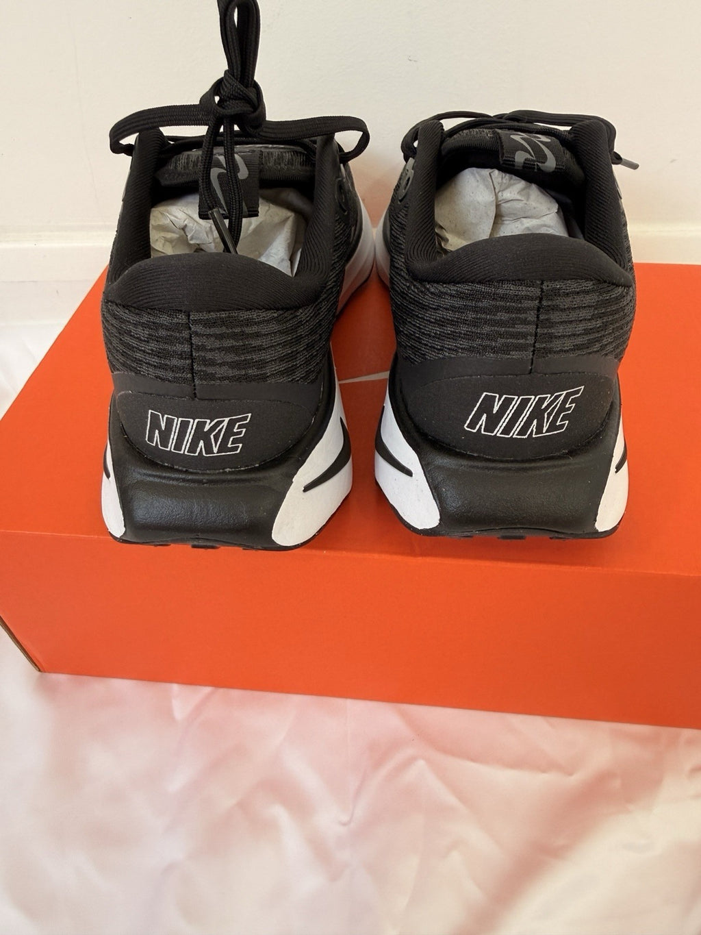 Nike Motiva Women's Running Walking Casual Gym Trainers Black UK 6 BNIB